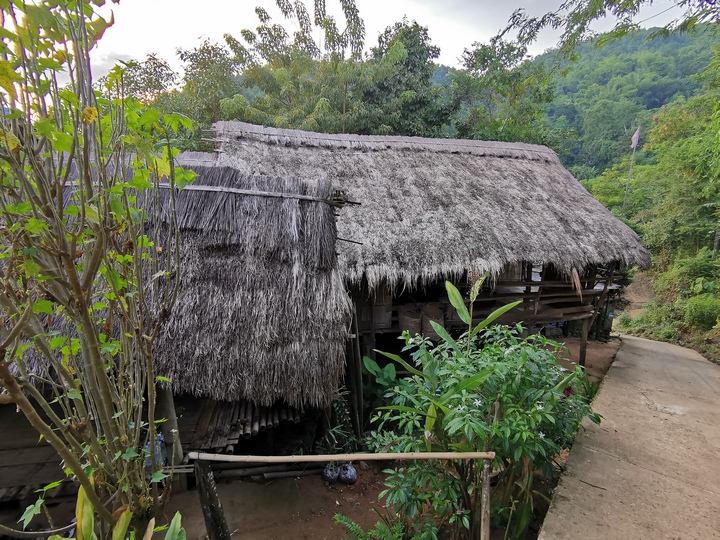 Best Thai Experience Travel Agency Thailand Chiang Mai english speaking guide private tour trip trekking