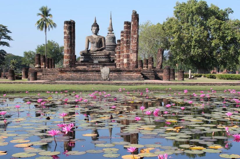 Best Thai Experience Travel Agency Thailand Chiang Mai english speaking guide private tour trip Sukhotai